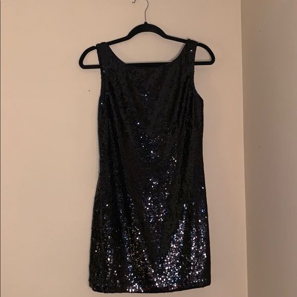 Shoshanna Dresses & Skirts - SALE❗️Shoshanna Sequin Dress